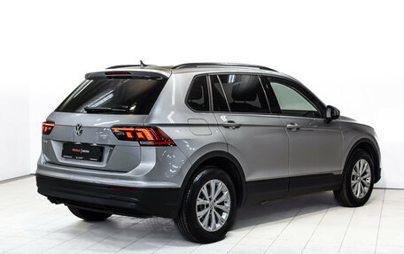 Volkswagen Tiguan II, 2020 год, 2 420 000 рублей, 4 фотография