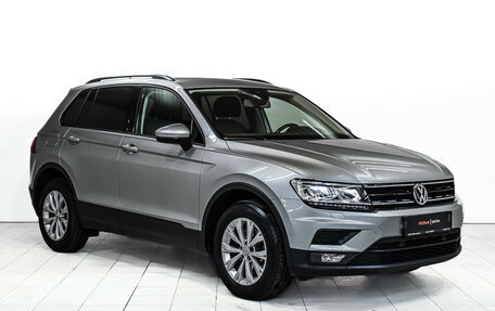 Volkswagen Tiguan II, 2020 год, 2 420 000 рублей, 3 фотография