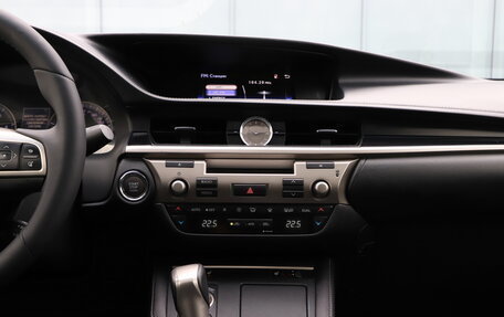 Lexus ES VII, 2015 год, 2 150 000 рублей, 26 фотография