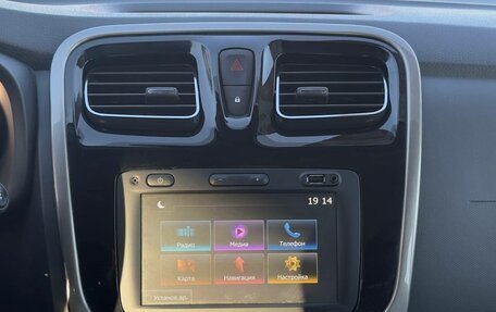 Renault Sandero II рестайлинг, 2019 год, 1 184 000 рублей, 24 фотография