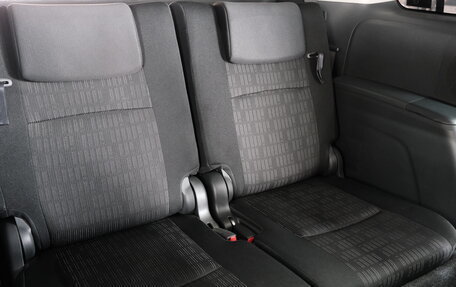 Toyota ISis I, 2011 год, 1 499 000 рублей, 21 фотография