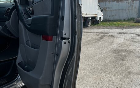 Hyundai Grand Starex Grand Starex I рестайлинг 2, 2011 год, 1 380 000 рублей, 7 фотография