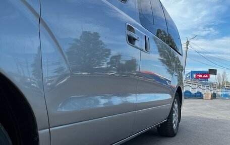 Hyundai Grand Starex Grand Starex I рестайлинг 2, 2011 год, 1 380 000 рублей, 2 фотография