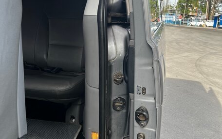 Hyundai Grand Starex Grand Starex I рестайлинг 2, 2011 год, 1 380 000 рублей, 16 фотография