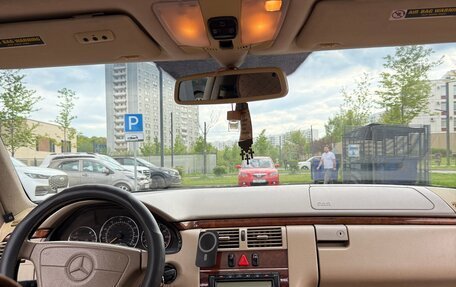 Mercedes-Benz E-Класс, 1998 год, 800 000 рублей, 7 фотография