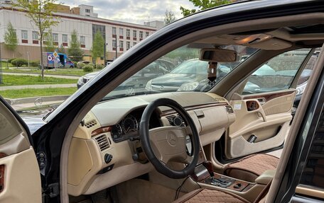 Mercedes-Benz E-Класс, 1998 год, 800 000 рублей, 9 фотография