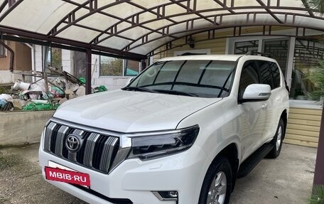 Toyota Land Cruiser Prado 150 рестайлинг 2, 2014 год, 2 700 000 рублей, 3 фотография