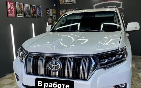 Toyota Land Cruiser Prado 150 рестайлинг 2, 2014 год, 2 700 000 рублей, 20 фотография