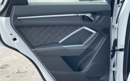 Audi Q3, 2024 год, 5 990 000 рублей, 10 фотография