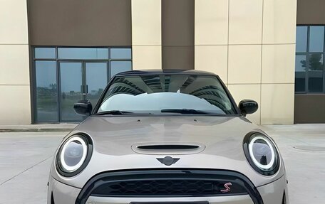 MINI Hatch, 2022 год, 3 890 000 рублей, 2 фотография