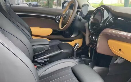MINI Hatch, 2022 год, 3 890 000 рублей, 7 фотография