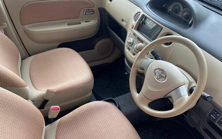 Toyota Sienta I, 2015 год, 1 049 000 рублей, 14 фотография
