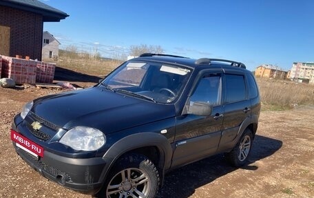 Chevrolet Niva I рестайлинг, 2011 год, 370 000 рублей, 2 фотография