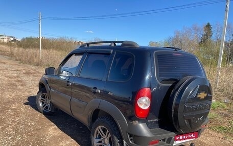 Chevrolet Niva I рестайлинг, 2011 год, 370 000 рублей, 4 фотография