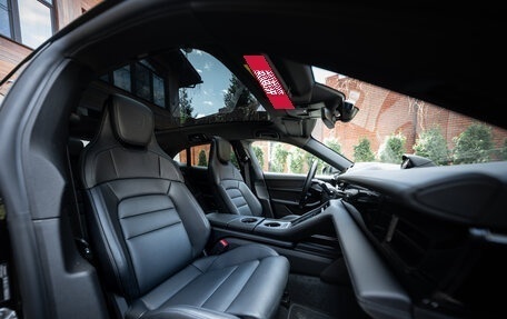 Porsche Taycan I, 2023 год, 13 800 000 рублей, 2 фотография