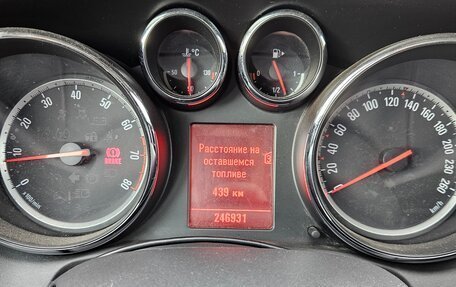 Opel Astra J, 2011 год, 650 000 рублей, 7 фотография