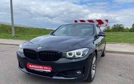 BMW 3 серия, 2017 год, 1 820 000 рублей, 2 фотография