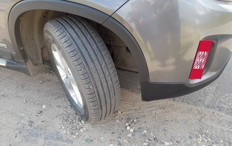 KIA Sorento II рестайлинг, 2012 год, 1 210 000 рублей, 18 фотография