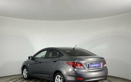 Hyundai Solaris II рестайлинг, 2014 год, 1 040 000 рублей, 8 фотография