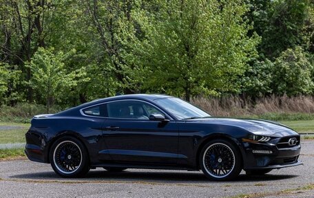 Ford Mustang VI рестайлинг, 2021 год, 4 438 226 рублей, 2 фотография