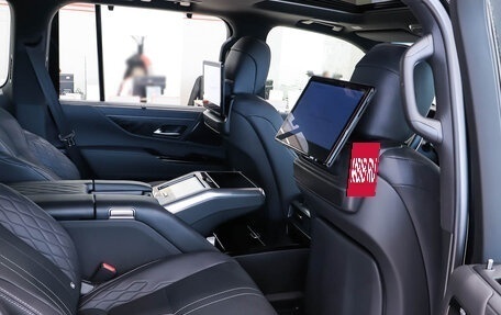Lexus LX, 2024 год, 22 900 000 рублей, 14 фотография