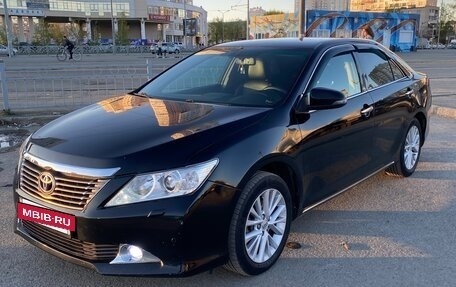 Toyota Camry, 2013 год, 1 750 000 рублей, 2 фотография