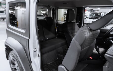 Suzuki Jimny, 2020 год, 3 000 000 рублей, 24 фотография