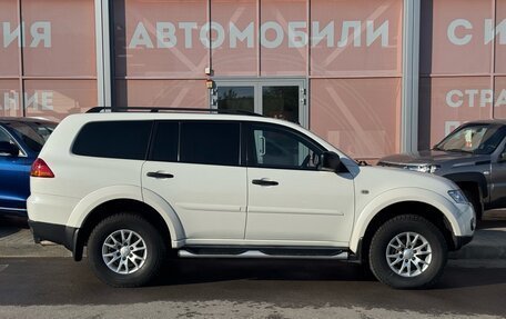 Mitsubishi Pajero Sport II рестайлинг, 2010 год, 1 750 000 рублей, 4 фотография