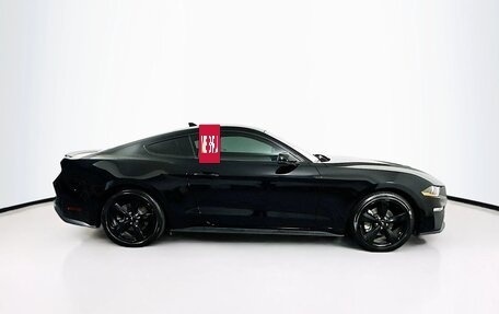 Ford Mustang VI рестайлинг, 2022 год, 5 267 625 рублей, 8 фотография