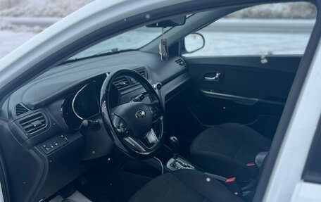 KIA Rio III рестайлинг, 2014 год, 950 000 рублей, 7 фотография