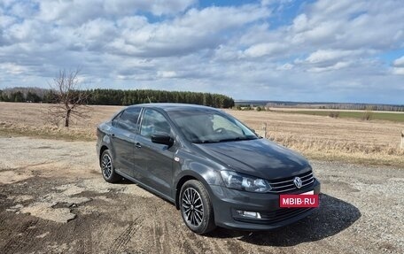 Volkswagen Polo VI (EU Market), 2017 год, 1 000 000 рублей, 2 фотография