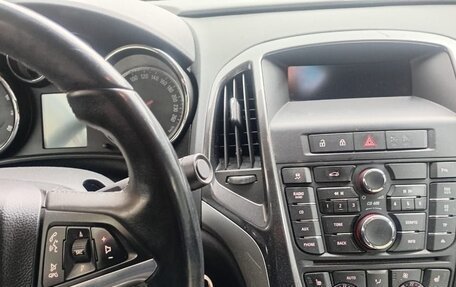 Opel Astra J, 2013 год, 870 000 рублей, 3 фотография
