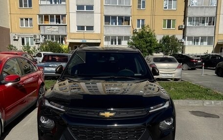 Chevrolet TrailBlazer, 2021 год, 2 300 000 рублей, 2 фотография