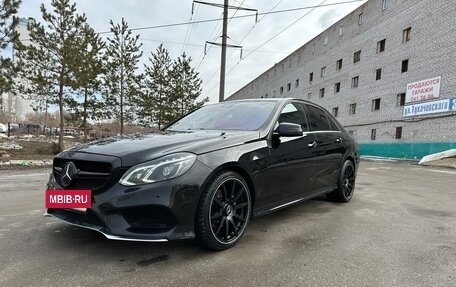Mercedes-Benz E-Класс, 2015 год, 1 840 000 рублей, 2 фотография