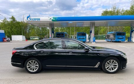 BMW 7 серия, 2018 год, 3 300 000 рублей, 7 фотография