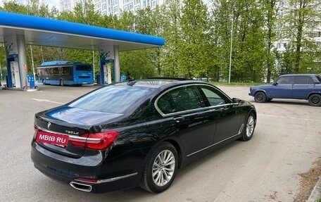 BMW 7 серия, 2018 год, 3 300 000 рублей, 6 фотография