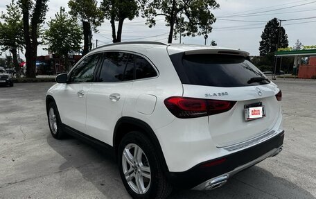 Mercedes-Benz GLA, 2021 год, 3 500 000 рублей, 2 фотография