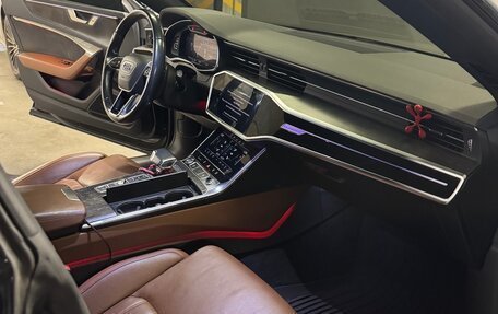 Audi A7, 2018 год, 4 200 000 рублей, 14 фотография
