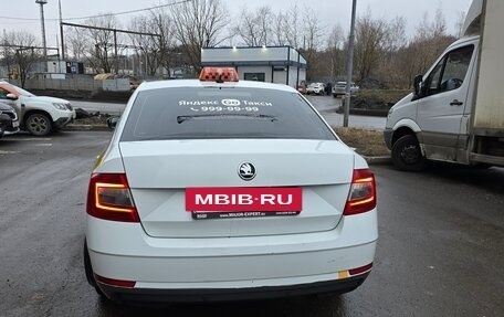 Skoda Octavia, 2018 год, 920 000 рублей, 4 фотография
