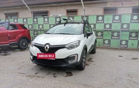 Renault Kaptur I рестайлинг, 2016 год, 1 330 000 рублей, 5 фотография
