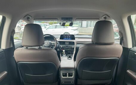 Lexus RX IV рестайлинг, 2020 год, 4 900 000 рублей, 14 фотография