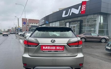 Lexus RX IV рестайлинг, 2020 год, 4 900 000 рублей, 5 фотография