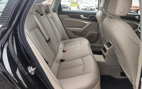 Audi A6, 2021 год, 4 450 000 рублей, 15 фотография
