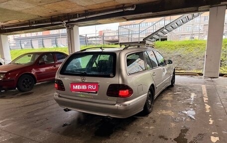 Mercedes-Benz E-Класс, 2000 год, 760 000 рублей, 3 фотография