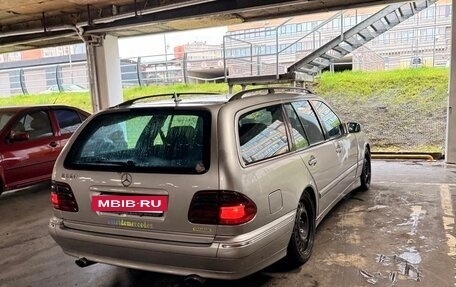 Mercedes-Benz E-Класс, 2000 год, 760 000 рублей, 2 фотография