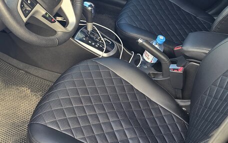 Hyundai Solaris II рестайлинг, 2013 год, 910 000 рублей, 8 фотография