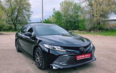 Toyota Camry, 2019 год, 3 080 000 рублей, 1 фотография