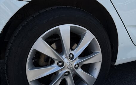 Hyundai Solaris II рестайлинг, 2013 год, 1 000 000 рублей, 13 фотография