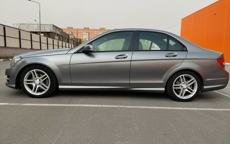 Mercedes-Benz C-Класс, 2011 год, 1 750 000 рублей, 5 фотография