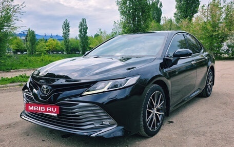 Toyota Camry, 2019 год, 3 080 000 рублей, 12 фотография
